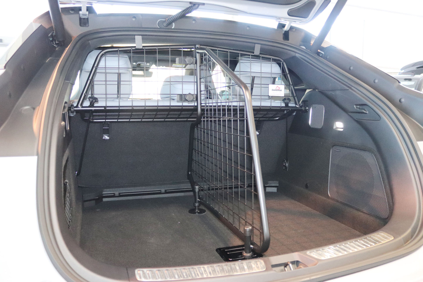 BYD SEALION 7 Load Divider for Load Guard