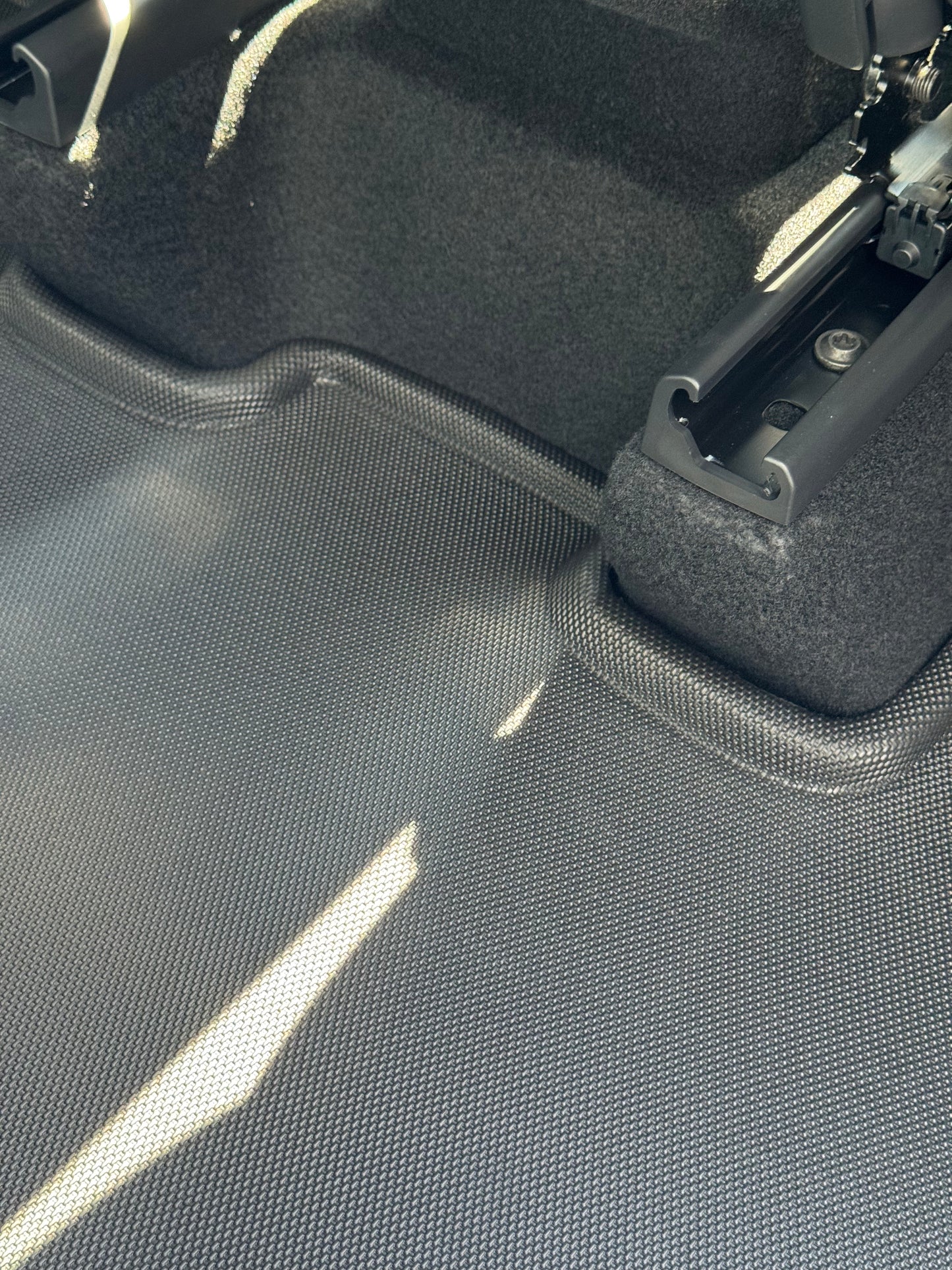 3D Maxpider Gummimattor Tesla Model Y