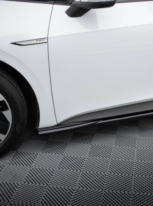 Side Skirts Diffusers Maxton Design Volkswagen ID.3