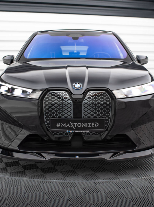 Keulajakaja V.2 Maxton Design BMW iX