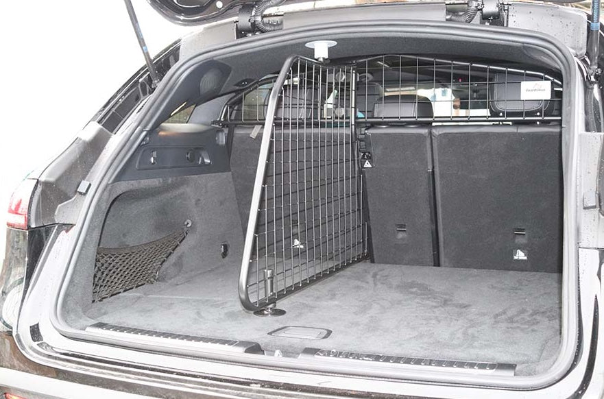 Mercedes EQC lastskyddsfördelare till lastgaller