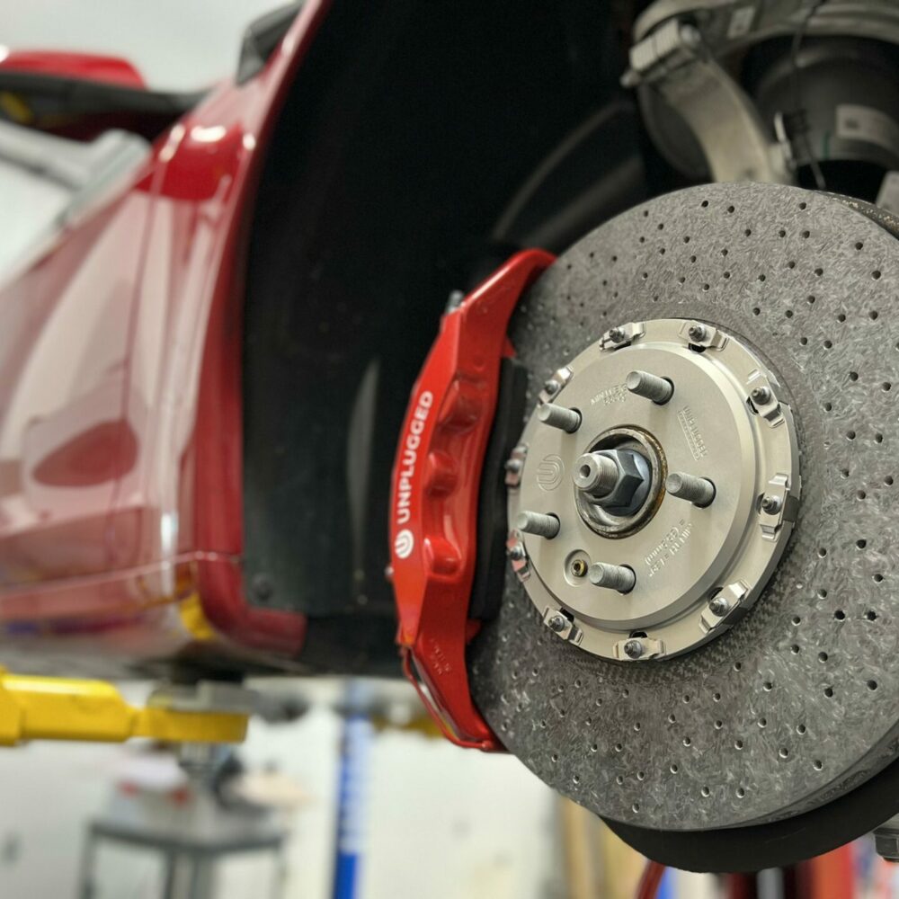 Superlight Ceramic Front BBK Unplugged Performance Tesla Model S 2021+