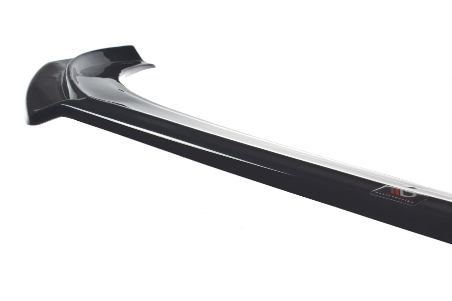 Front splits Volvo V40 R-Design