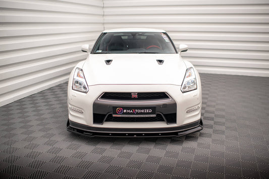 Etuosaston + läpät Nissan GTR R35 kasvojenkorotus