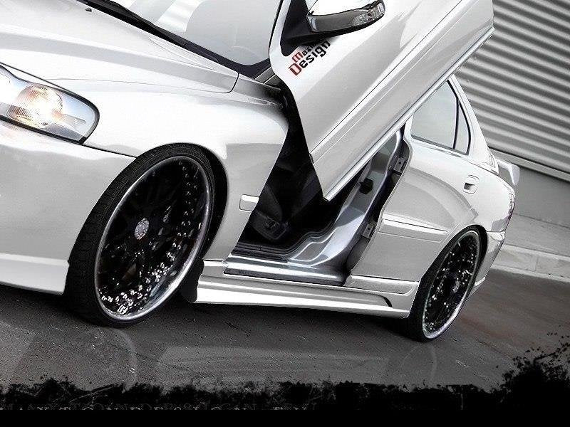 Side skirts volvo s60
