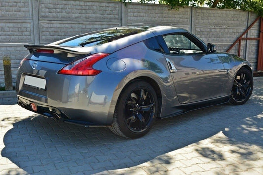 Spoiler cap nissan 370z