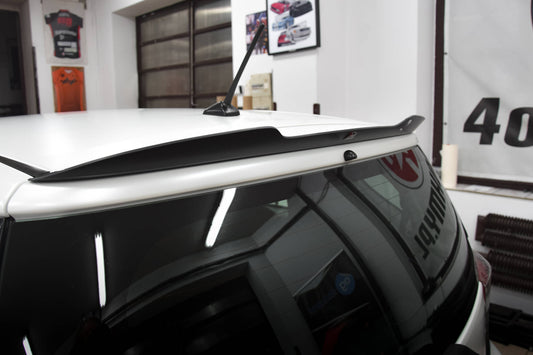Spoiler cap toyota iq