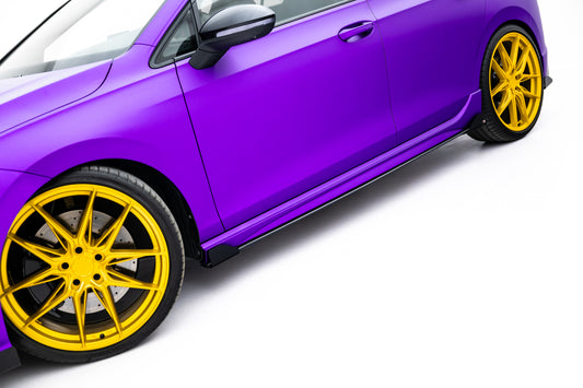 Street pro side skirts diffusers + flaps volkswagen golf r mk8 / mk8 facelift