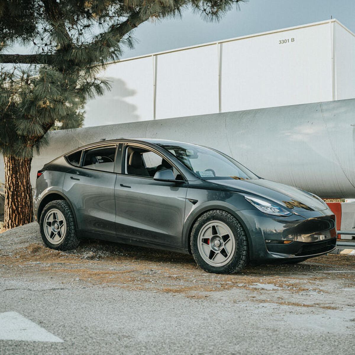 Coilover Fjädringsset Dirt & Snow Unplugged Performance Model Y