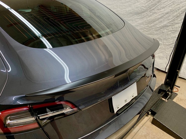Spoiler ABS Matt Svart Tesla Model 3