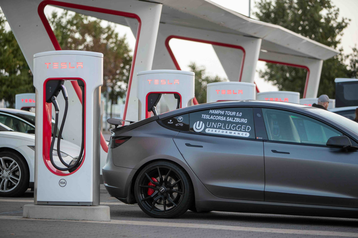 Förvärma batteri i Tesla