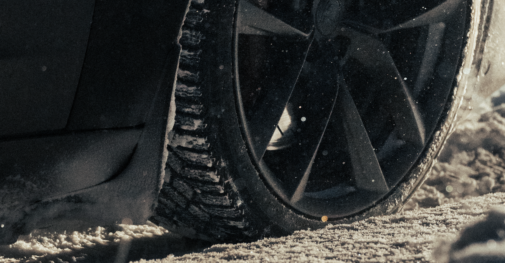 Däckdimensioner och bultmönster Tesla Model Y