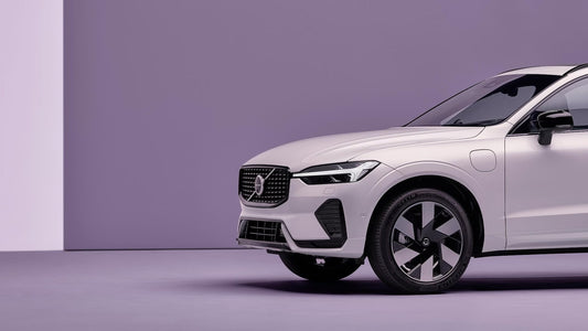 Volvo Petar Tesla som Sveriges Populäraste Bil