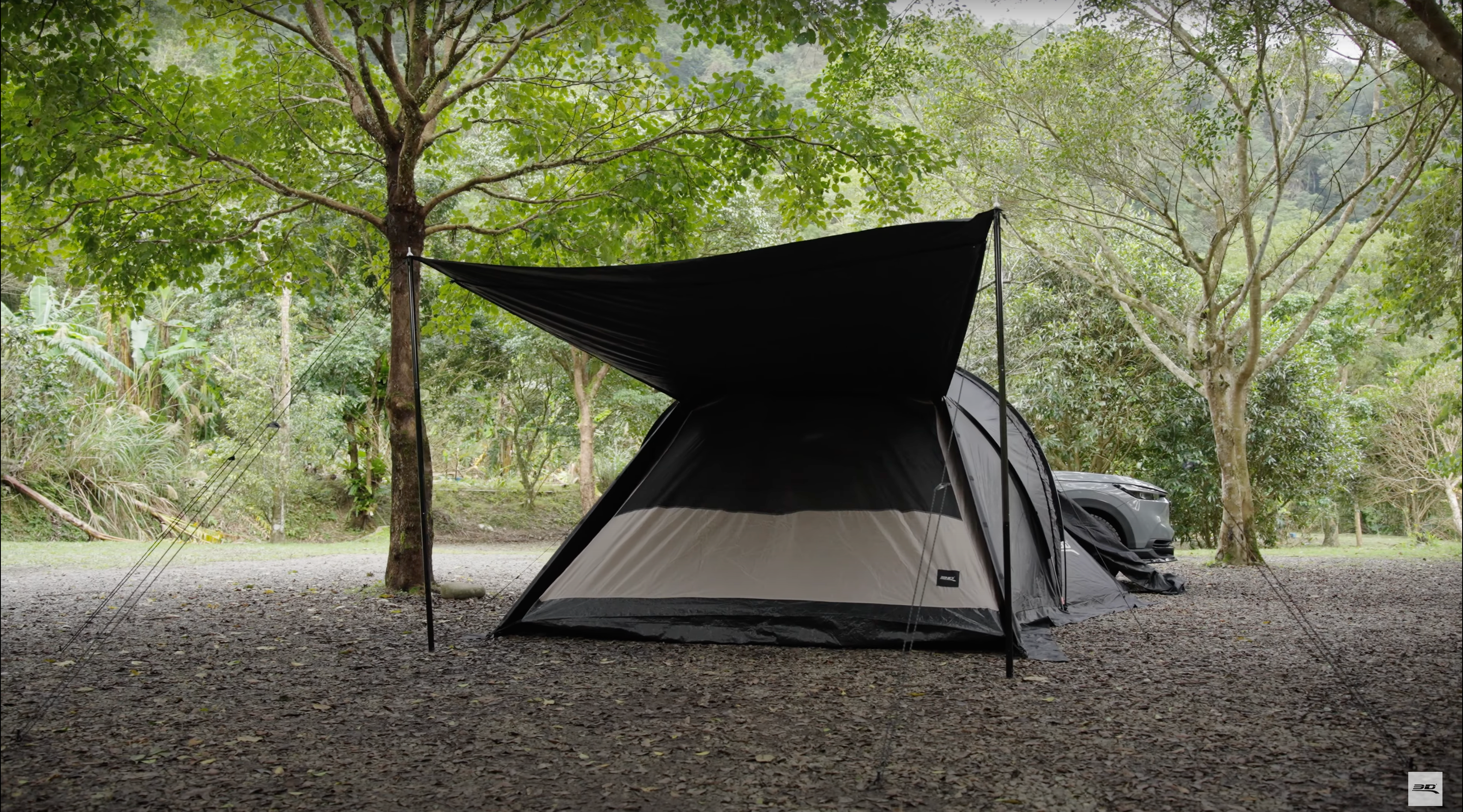 3D Maxpider premium camping tent