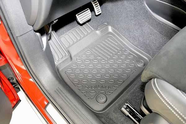 Volvo XC40 Kupématta med hög kant