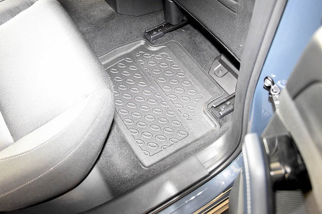 Mazda CX-30 Kupématta med hög kant