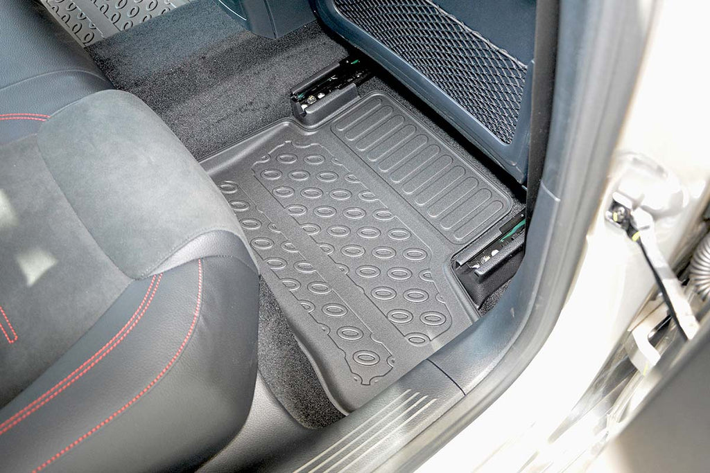 Mercedes CLA Kupématta med hög kant