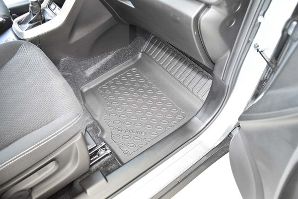 Suzuki Vitara Kupématta med hög kant