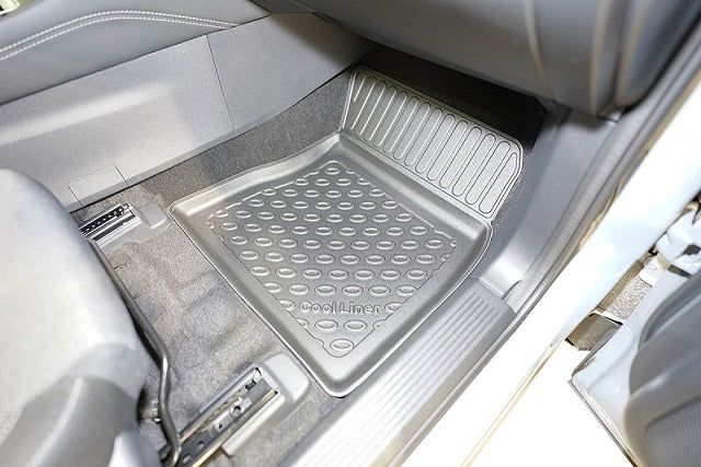 Nissan Qashqai Kupématta med hög kant