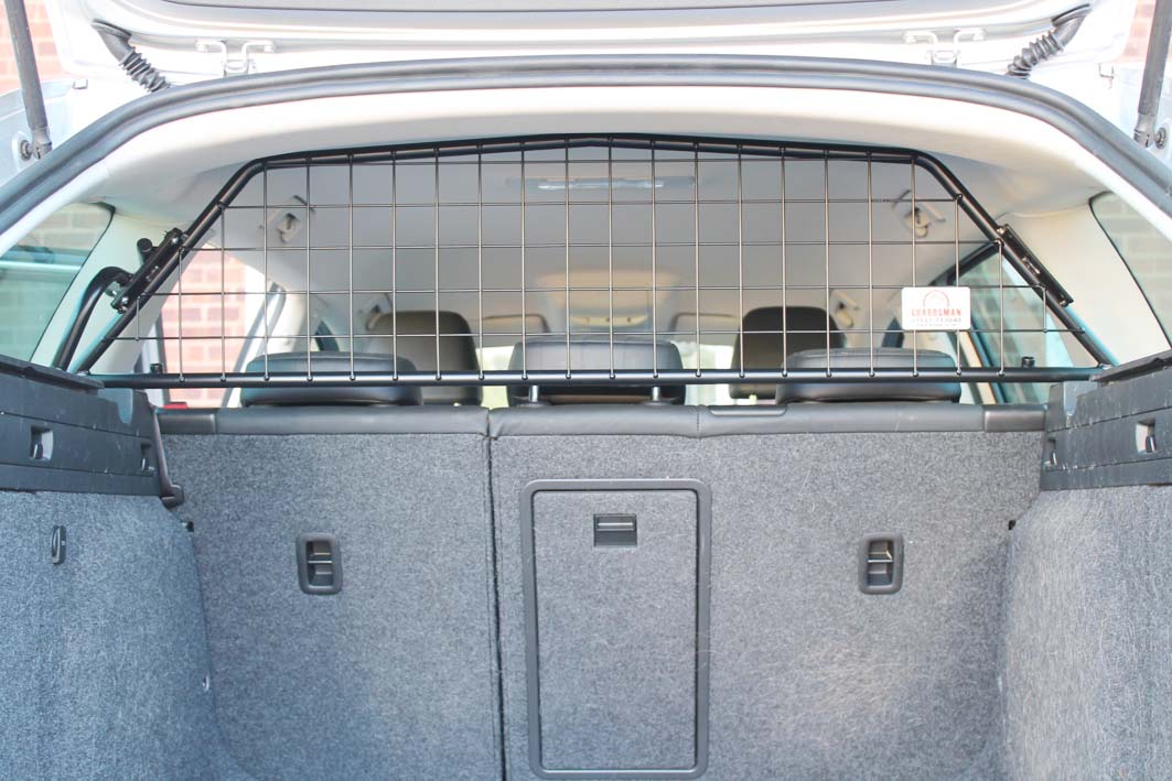 Lastskydd / Lastgaller med Tillval Fördelare Skoda Superb Estate 2008-2015