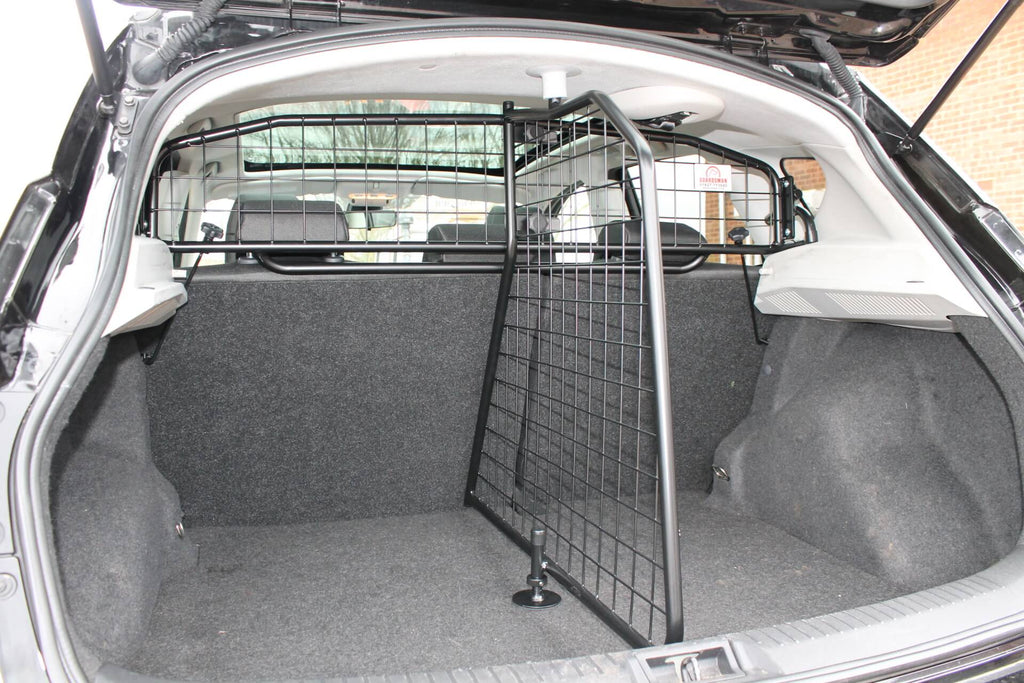 Load Guard / Load Grid with optional Load Divider Nissan Qashqai 2007-2014