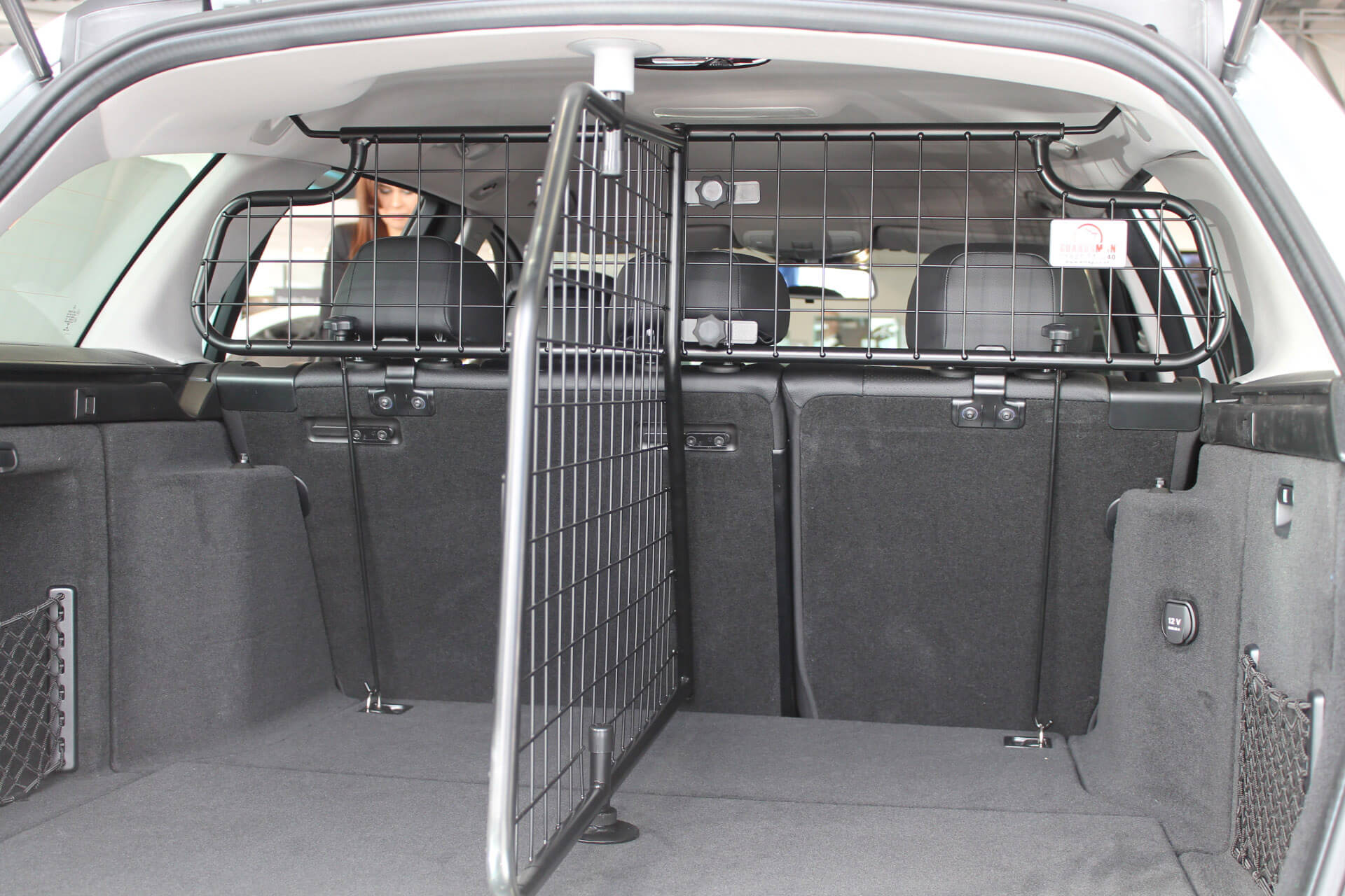 Load Guard / Load Grid with optional Load Divider Mercedes C Class Estate 2007-2014