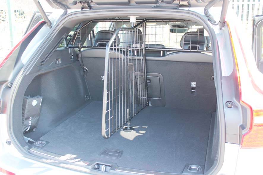 Volvo XC60 Kuormanjakaja lastiverkkoon