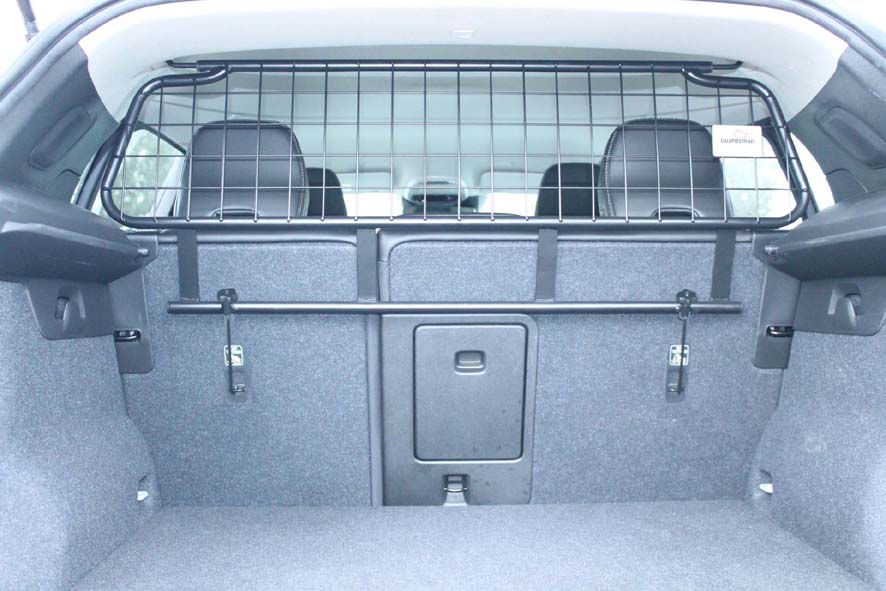 Bagagerumsgitter / Bagagerumsbeskyttelse med tilvalg Lastdeler Volvo EX40 / XC40