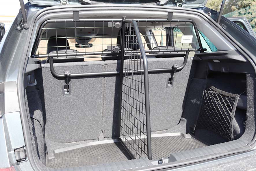 Lastskydd / Lastgaller med Tillval Fördelare Skoda Kamiq