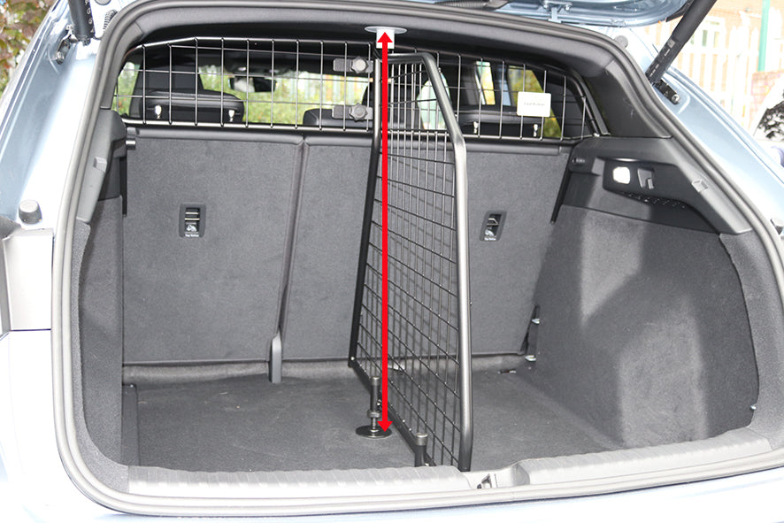 Audi Q4 E-Tron Kuormanjakaja lastiverkkoon