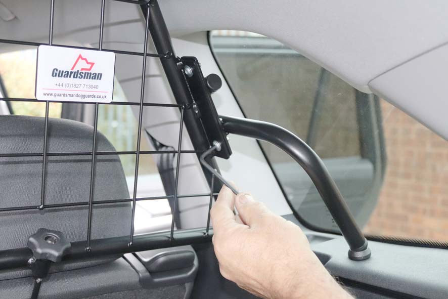 Bagagerumsgitter / Bagagerumsbeskyttelse med tilvalg Lastdeler Volkswagen Tayron