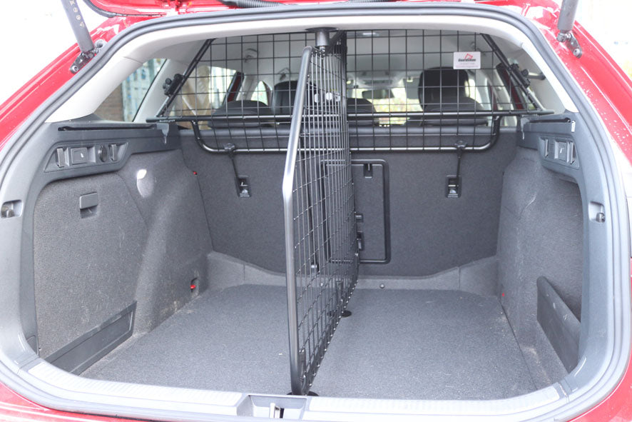 Lastskydd / Lastgaller med Tillval Fördelare Skoda Superb Estate 2024+