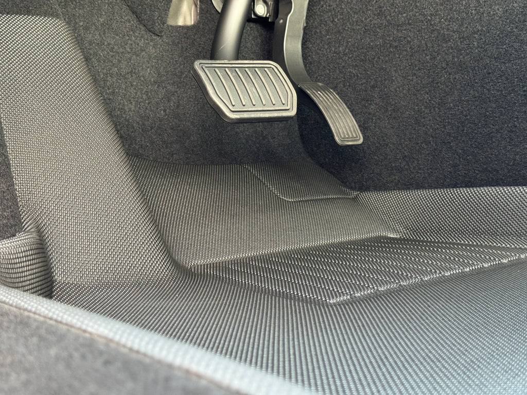 3D Maxpider Gummimattor Tesla Model Y