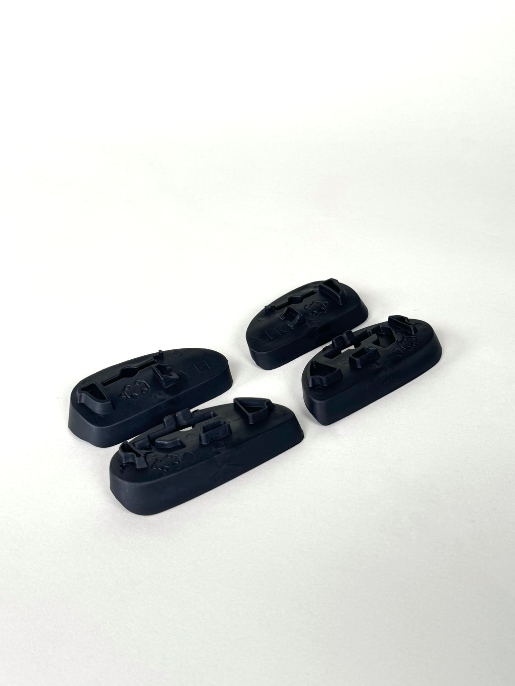 Rubber feet to roof rack Tesla Model Y