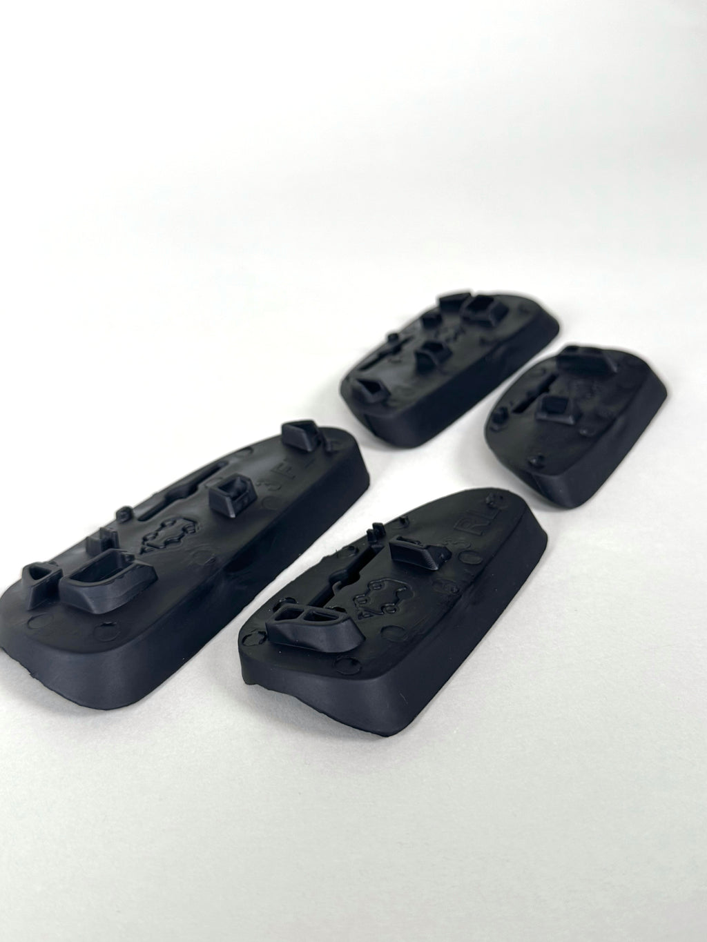 Rubber feet to roof rack Tesla Model 3