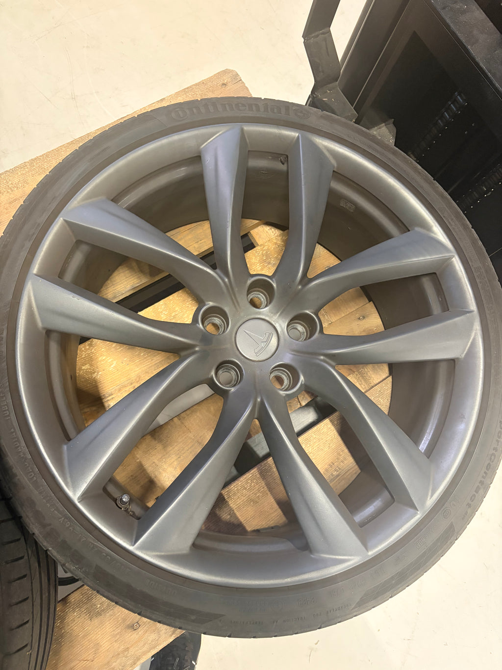 OEM Arachnid fälgar 21" Tesla Model S - FYND