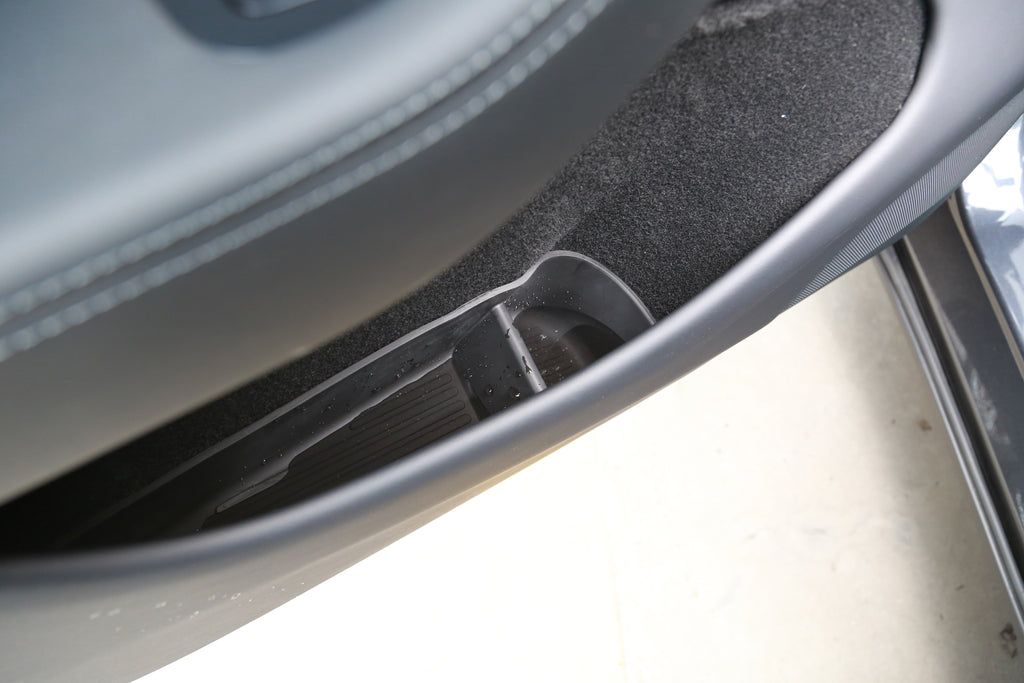 Lagring i dørene (4-pakken) Tesla Model y Juniper
