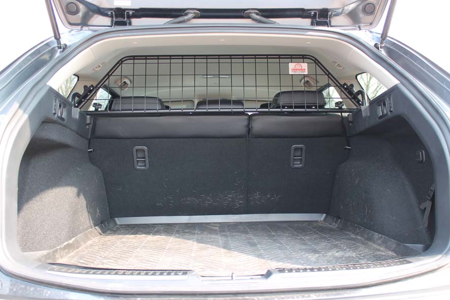 Lastiverkko / Suojaverkko lisävarusteena Kuormanjakaja Mazda 6 Tourer