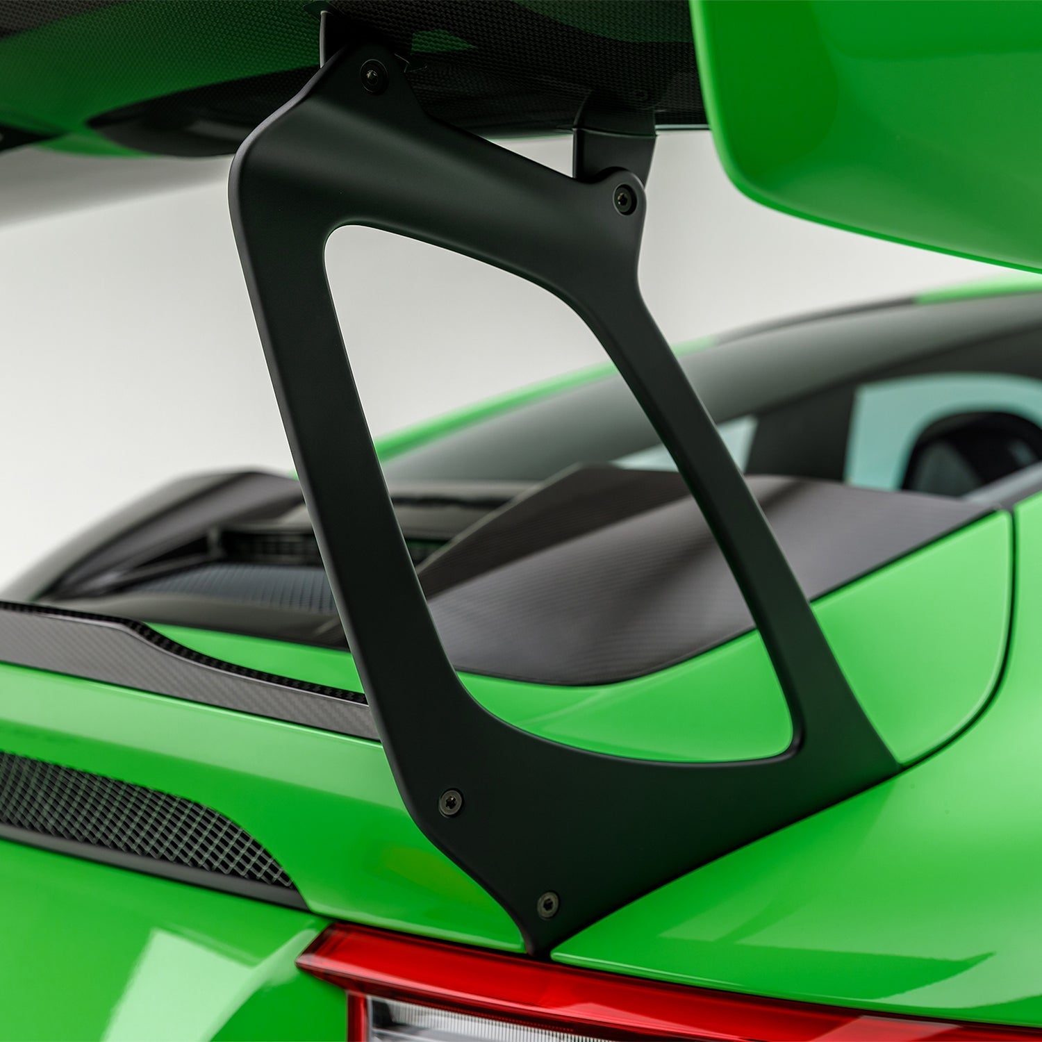 Porsche 991.2 GT2RS Extended Wing Risers - Vorsteiner Wheels Wheels