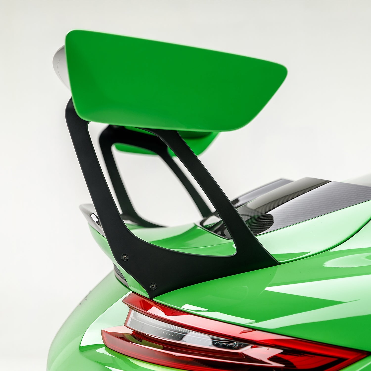 Porsche 991.2 GT2RS Extended Wing Risers - Vorsteiner Wheels Wheels