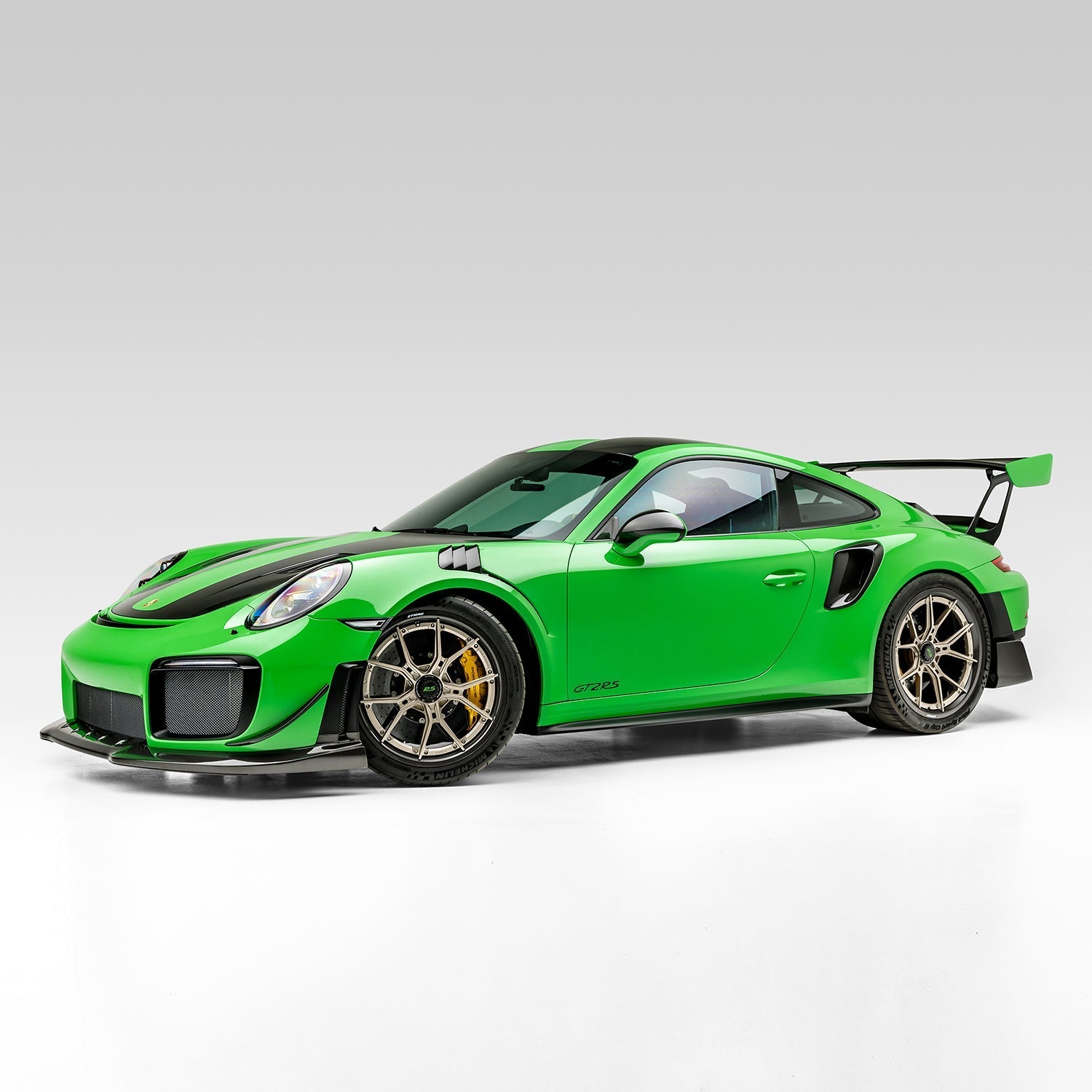 Porsche 991.2 911 GT2RS Aero Side Skirts - Vorsteiner Wheels Wheels