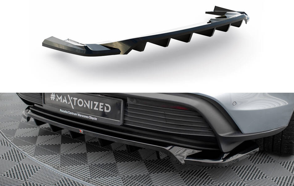 Central Rear Splitter Maxton Design Porsche Taycan