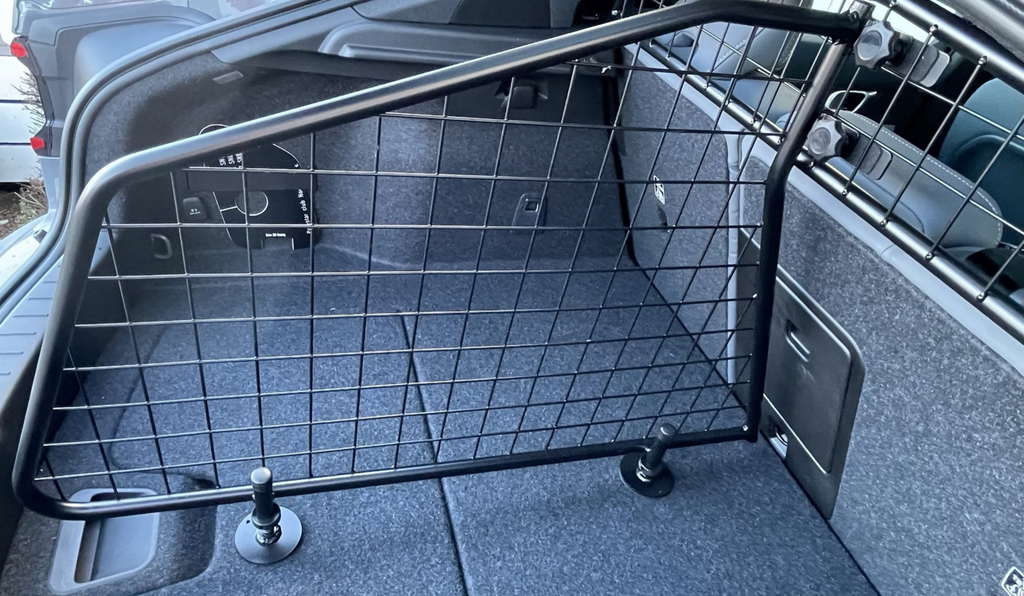 Polestar 2 lastskyddsfördelare till lastgaller