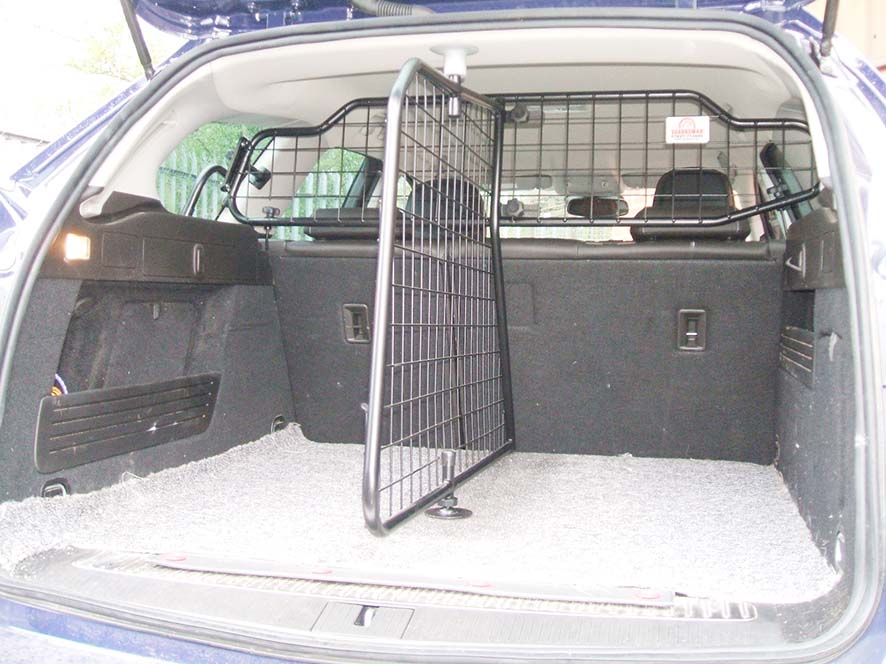 Lastskydd / Lastgaller med Tillval Fördelare Vauxhall Astra J Wagon Estate