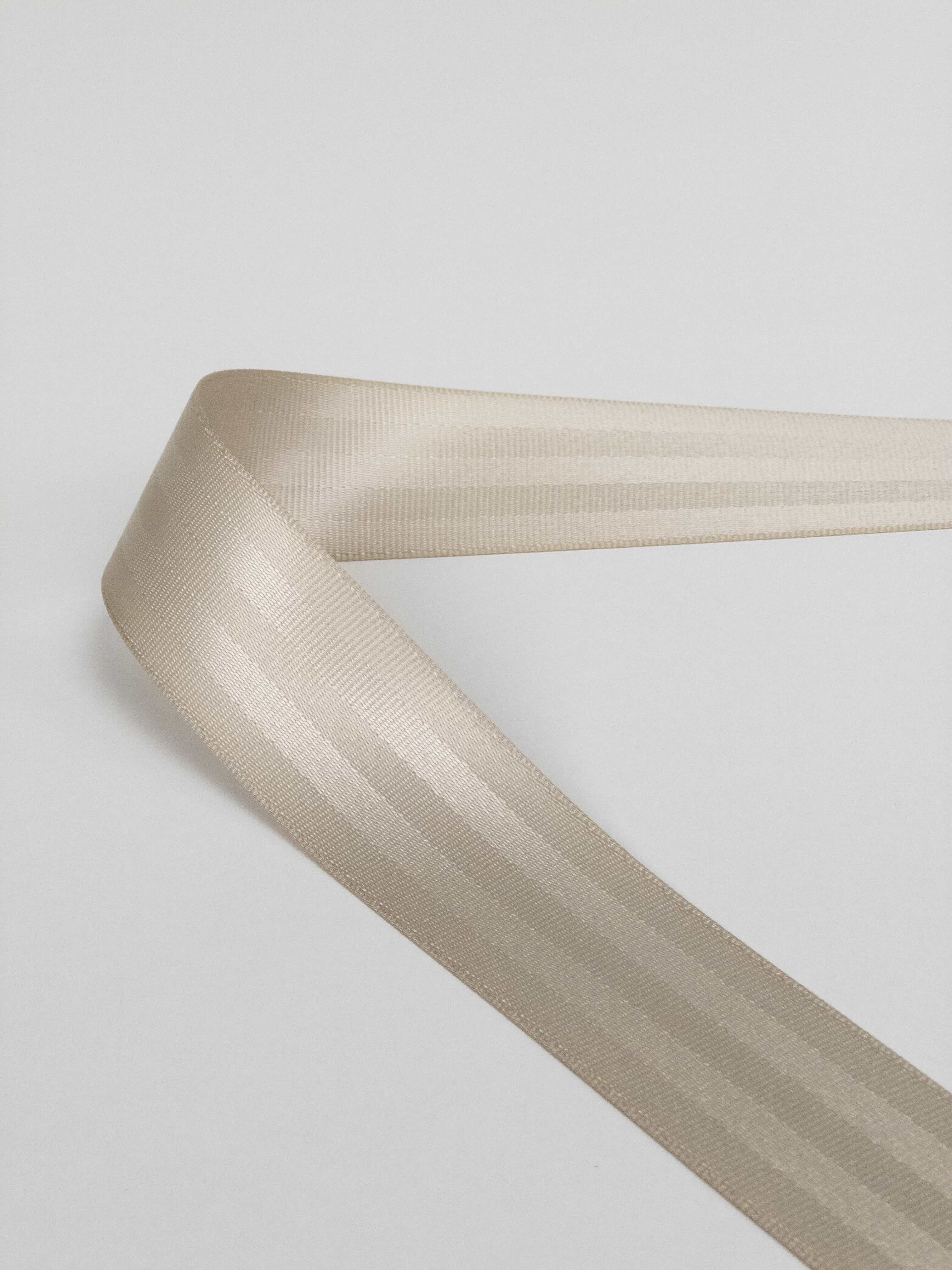 Beige Säkerhetsbälten