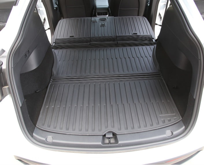 Trunk Mat with Seat Protector – Tesla Model Y