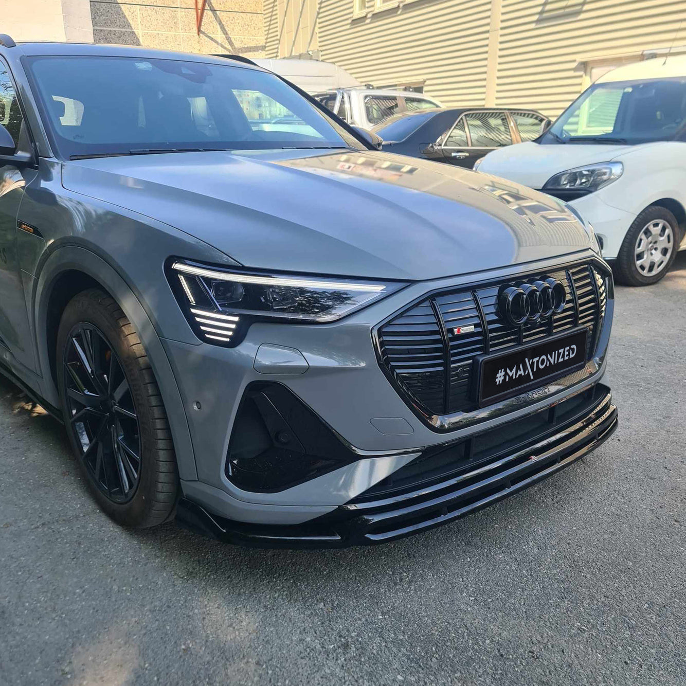 Frontsplitter Maxton Design Audi e-tron S-Line