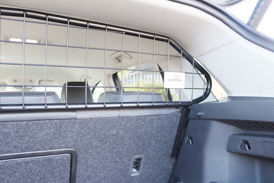 Lastskydd / Lastgaller med Tillval Fördelare Skoda Elroq