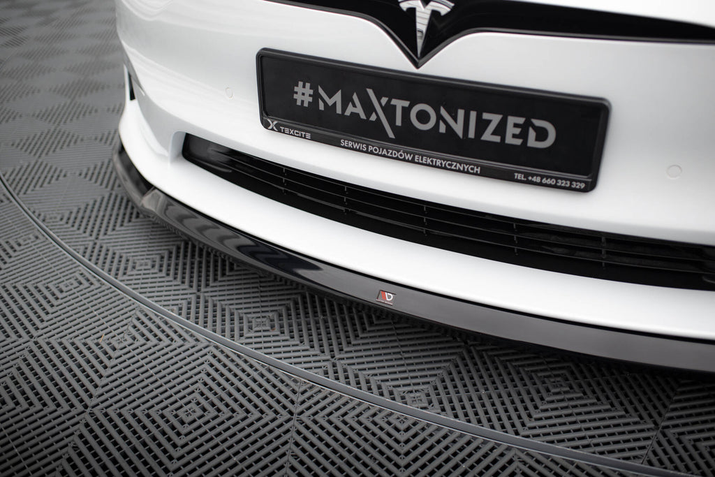 Front Splitter V.2 Maxton Design Tesla Model S 2021+