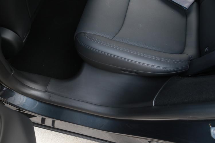 Entry protection rear Tesla Model Y Juniper